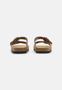 Pier One Leather Unisex - Pantoffels - Stone 10 Pier One Leather Unisex - Pantoffels - Stone -Pier One 000fb85e1afd4504bcf13e0042582440