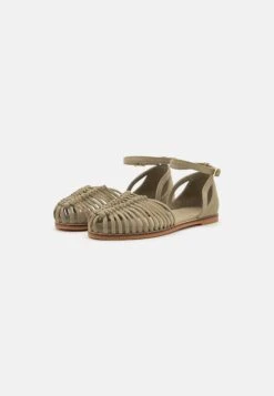Pier One Leather- Sandalen - Mint 10 Pier One Leather- Sandalen - Mint -Pier One 05676ac3e58a47ea86e0713f64edaa03