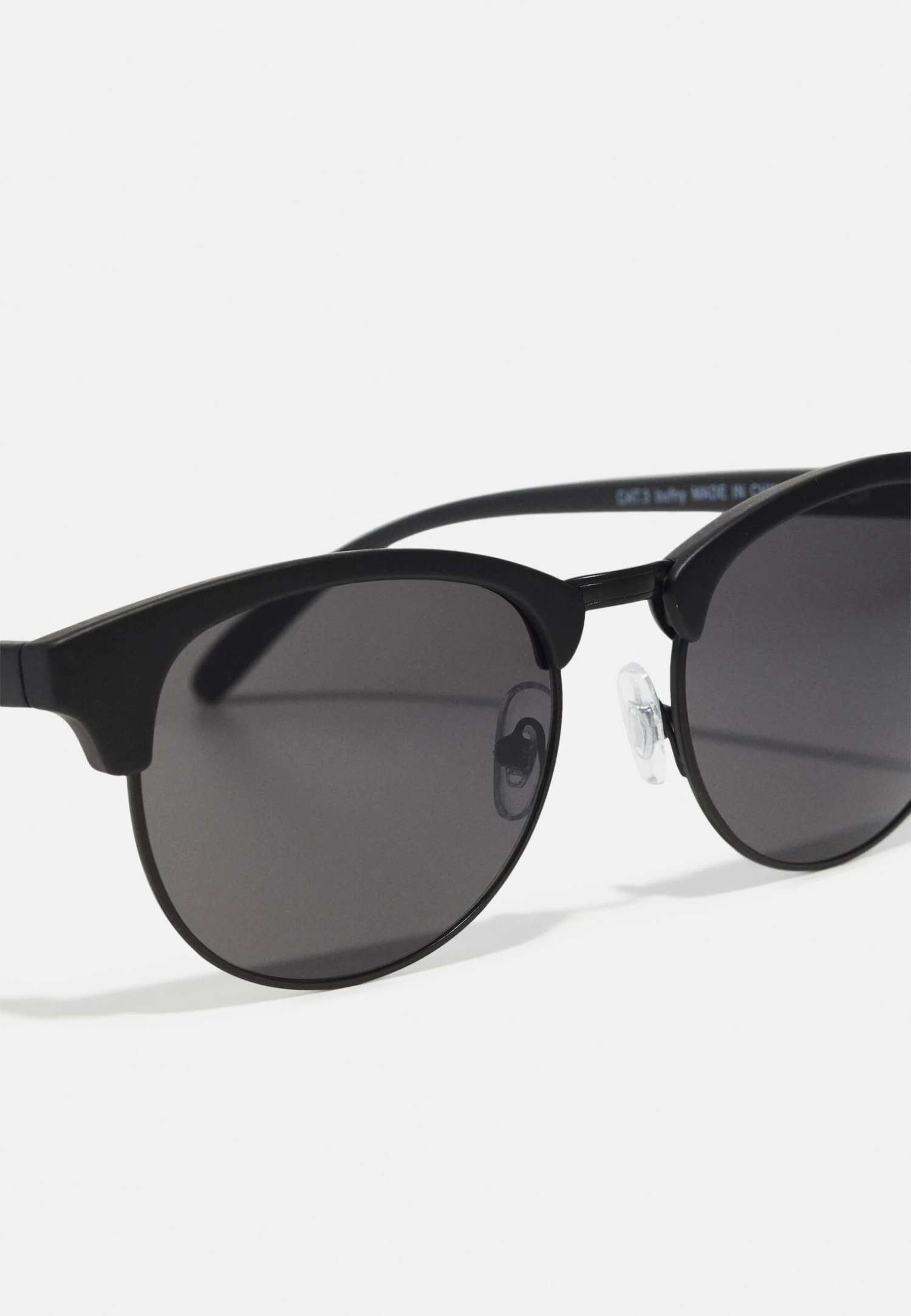 Pier One Unisex - Zonnebril -Black 6 Pier One Unisex - Zonnebril -Black - Afbeelding 4