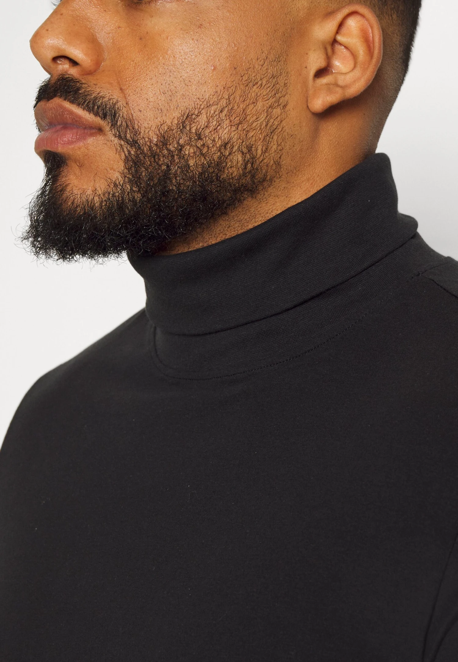Pier One Longsleeve - Black 7 Pier One Longsleeve - Black - Afbeelding 5