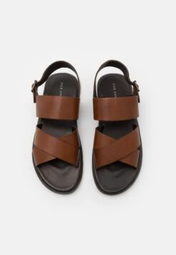 Pier One Unisex - Sandalen - Cognac 15 Pier One Unisex - Sandalen - Cognac -Pier One 0a07074850c04c5cbb6dcf9e4ef2f80a