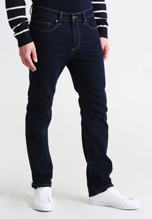 Pier One Basic - Straight Leg Jeans - Rinsed