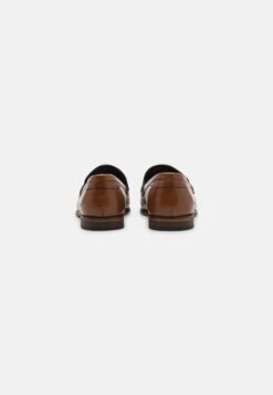 Bestsellers 22 Bestsellers -Pier One 0c49225d20b642eb93cc92f470aad597