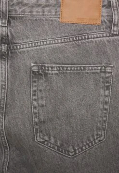Pier One Mid Raise Straight Fit - Relaxed Fit Jeans - Grey Denim 11 Pier One Mid Raise Straight Fit - Relaxed Fit Jeans - Grey Denim -Pier One 0c7a1c515ecb43fbb441053acc41967b