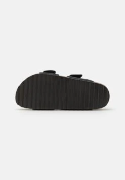 Pier One Leather - Muiltjes - Black 12 Pier One Leather - Muiltjes - Black -Pier One 0fec9bfb82db41659160bee9137ebb76