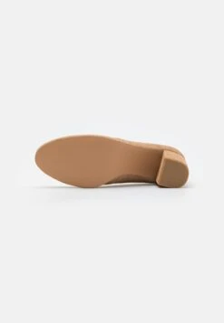 Pier One Leather - Klassieke Pumps - Light Brown 12 Pier One Leather - Klassieke Pumps - Light Brown -Pier One 12293c676acf44bdb60f5fe8f147e9f8