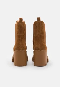 Pier One Leather - Enkellaarsjes Met Hoge Hak - Cognac 11 Pier One Leather - Enkellaarsjes Met Hoge Hak - Cognac -Pier One 137c97f9e63440be8f9bffbaabf9e50b