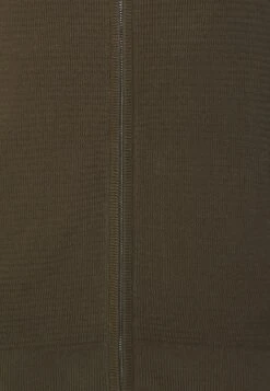 Pier One Vest - Olive 12 Pier One Vest - Olive -Pier One 173677c46f2b410aa251906cd4d3b8a1