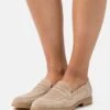 Pier One Leather - Instappers - Beige 1 Pier One Leather - Instappers - Beige -Pier One 17e770e9ff9c447394eaf913c3ee5c70