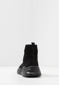 Pier One Sneakers Hoog - Black 14 Pier One Sneakers Hoog - Black -Pier One 277f0507f8644732b6625a02d62bf99e