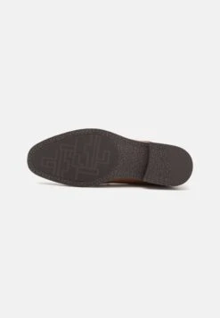 Pier One Unisex - Veterschoenen - Brown 12 Pier One Unisex - Veterschoenen - Brown -Pier One 27d0b5105e6a4170b4214d43d784b6a5