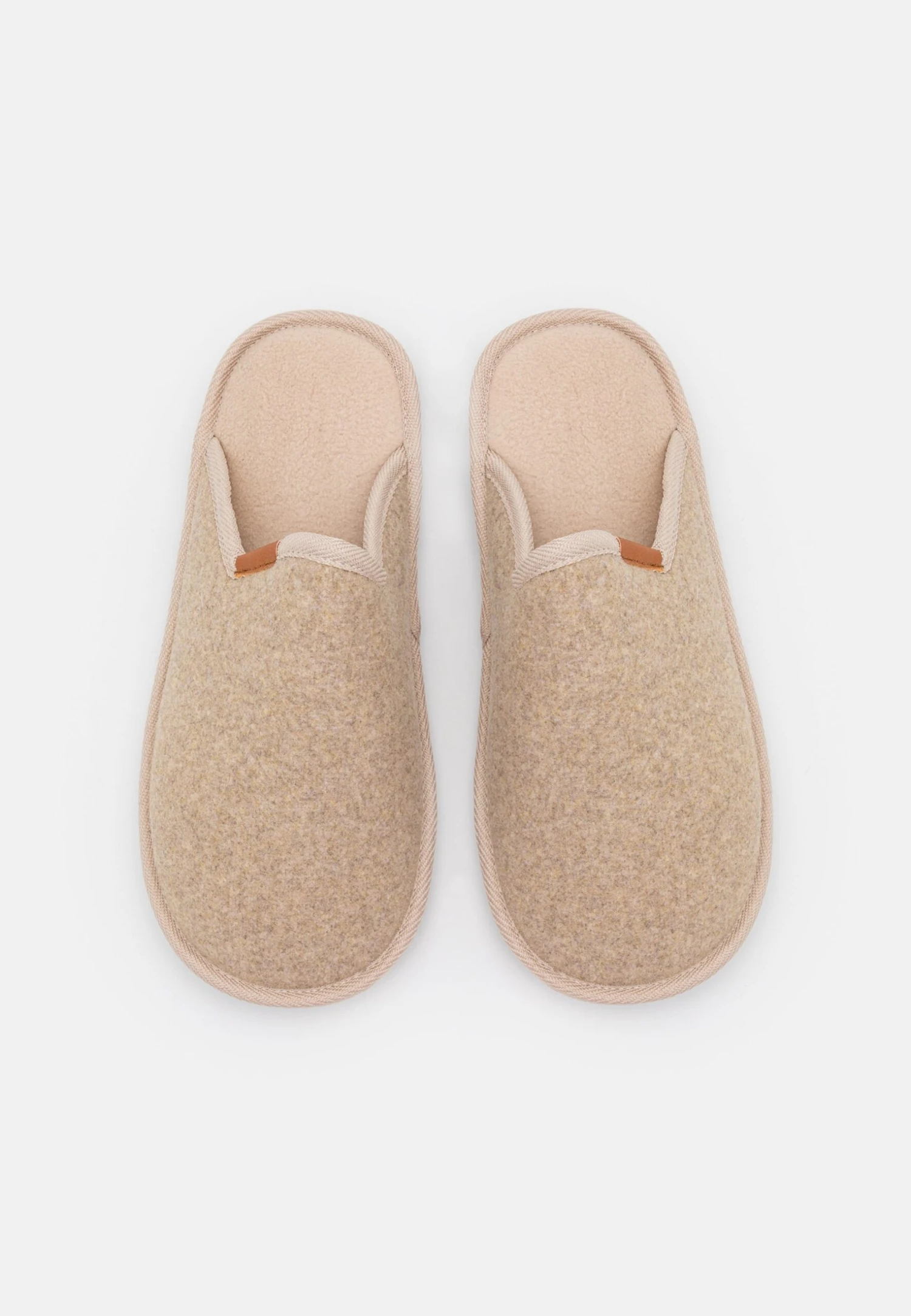 Pier One Pantoffels - Beige 6 Pier One Pantoffels - Beige - Afbeelding 4