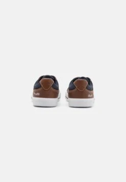 Pier One Sneakers Laag - Brown 10 Pier One Sneakers Laag - Brown -Pier One 2a48f8c6eaf248f1903d3df00d2eaf9d