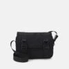 Pier One Unisex - Schoudertas - Black 1 Pier One Unisex - Schoudertas - Black -Pier One 307ef8653834485ea2e9d9a1c9e0679a
