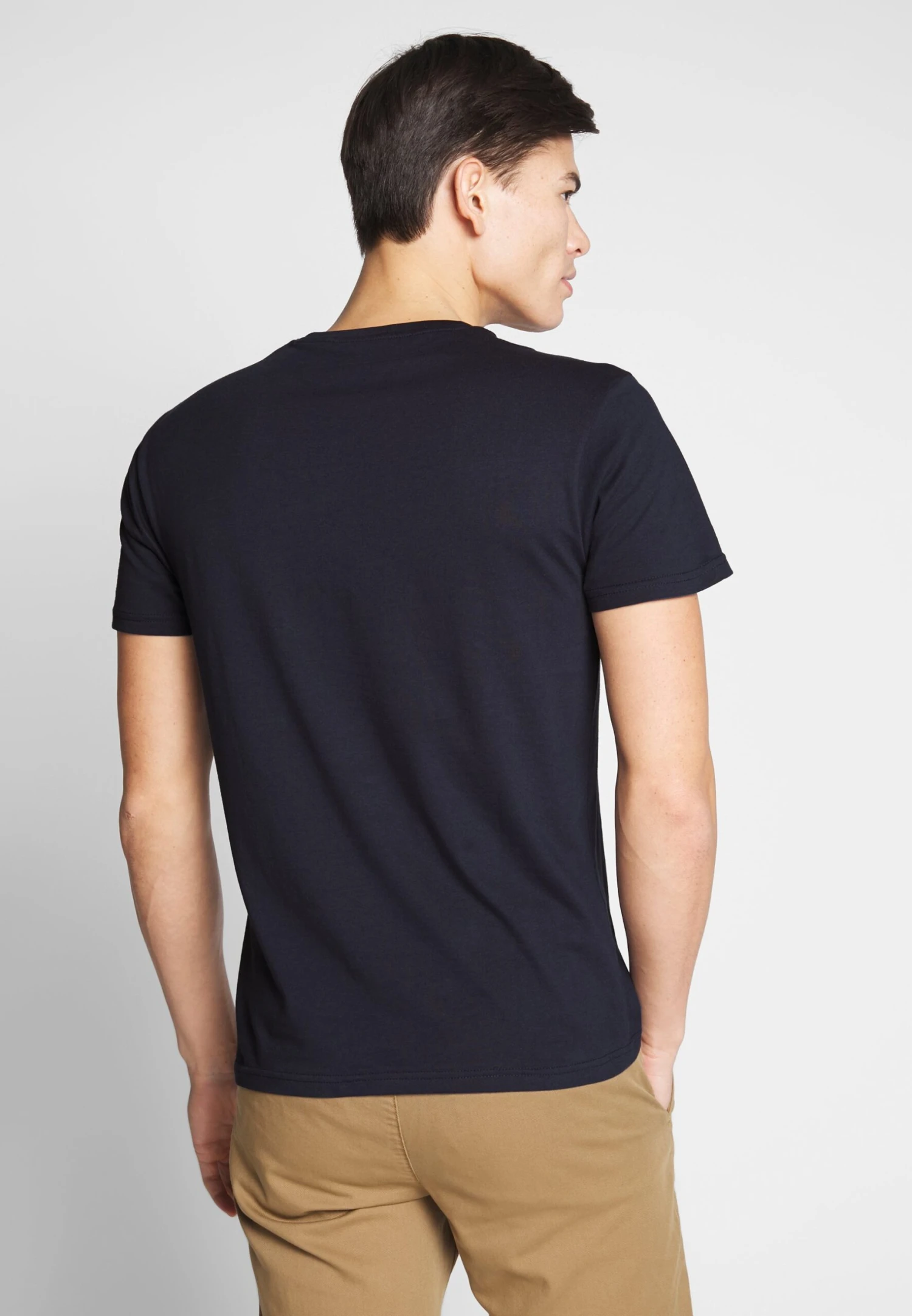 Pier One 2 Pack - T-Shirt Basic - White/Dark Blue 6 Pier One 2 Pack - T-Shirt Basic - White/Dark Blue - Afbeelding 4