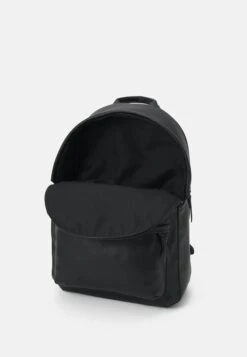 Pier One Unisex - Rugzak - Black 8 Pier One Unisex - Rugzak - Black -Pier One 3fc9aa2b4c894743b6a1e0a2042139e3