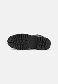 Pier One Unisex - Veterboots - Black 12 Pier One Unisex - Veterboots - Black -Pier One 40bfcd92fd0d4ca8833eb5ad6330efe7