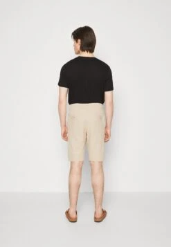 Pier One Shorts - Tan 10 Pier One Shorts - Tan -Pier One 40f7d21f0d5d43ddb2554df87245f6bd