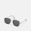 Pier One Zonnebril - Silver-Coloured 2 Pier One Zonnebril - Silver-Coloured -Pier One 4ac756a90d1641d7b0579f1c754b2570