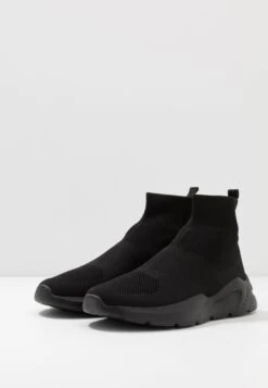 Pier One Sneakers Hoog - Black 13 Pier One Sneakers Hoog - Black -Pier One 4ce84fdb1a8e446caf04d7f946a45a4e