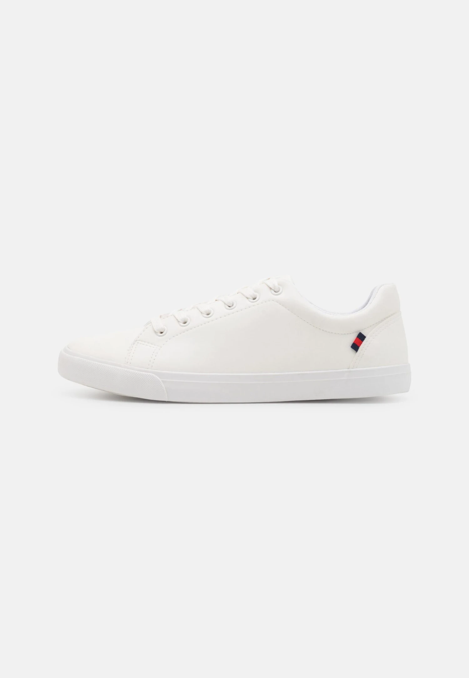 Pier One Unisex - Sneakers Laag - White 3 Pier One Unisex - Sneakers Laag - White