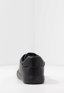 Pier One Unisex - Sneakers Laag - Black 11 Pier One Unisex - Sneakers Laag - Black -Pier One 555c4dde0e1840d9be325ad453ee0239