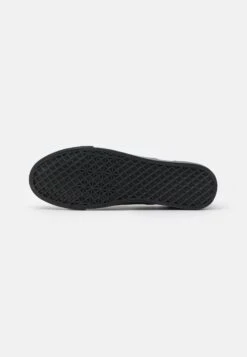 Pier One Unisex - Instappers - Black 12 Pier One Unisex - Instappers - Black -Pier One 57702b93d5cf4cc58d1b2334e251bf17