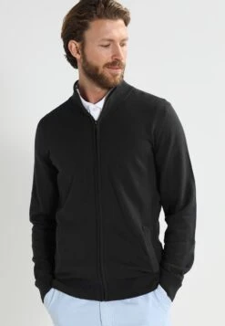 Pier One Vest - Black