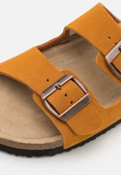 Pier One Leather Unisex - Pantoffels - Cognac 13 Pier One Leather Unisex - Pantoffels - Cognac -Pier One 5a30ef86acdb4a84a7b1455b53d0fe75