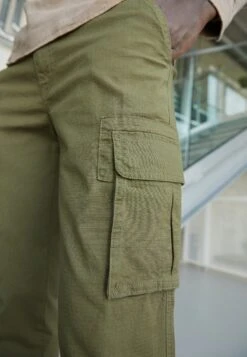 Pier One Cargobroek -Olive 11 Pier One Cargobroek -Olive -Pier One 5a8478edfb374178b4727b3eb9a870a2