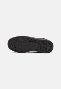 Pier One Sneakers Laag - Black 12 Pier One Sneakers Laag - Black -Pier One 5ac48924c4bb4602af1a53bab4468996