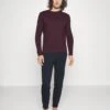 Pier One Pyjama -Dark Blue/Bordeaux 2 Pier One Pyjama -Dark Blue/Bordeaux -Pier One 620e5ea39c5746d49eddc49bb293a932