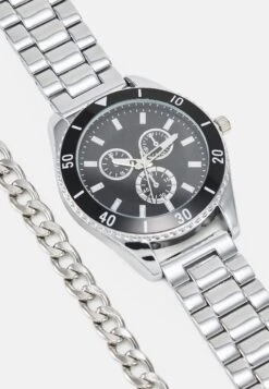 Pier One Horloge - Silver-Coloured 11 Pier One Horloge - Silver-Coloured -Pier One 6339787fde3542eebf3deebfab682267