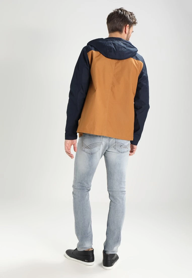 Pier One Lichte Jas - Dark Blue / Camel 5 Pier One Lichte Jas - Dark Blue / Camel - Afbeelding 3