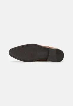 Pier One Leather - Veterschoenen - Cognac 12 Pier One Leather - Veterschoenen - Cognac -Pier One 6b0c419bbbc8409ba63318e7ba7680b0
