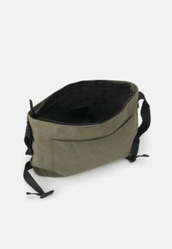 Pier One Schoudertas - Olive 8 Pier One Schoudertas - Olive -Pier One 6b5d13b45faa494386afbc4720d86dad