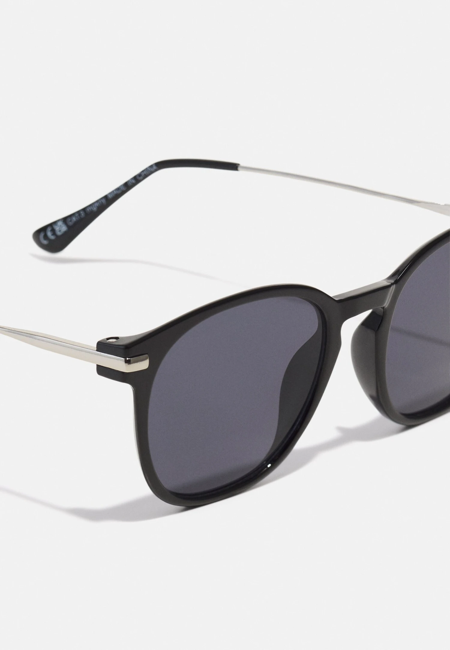 Pier One Zonnebril - Black 6 Pier One Zonnebril - Black - Afbeelding 4