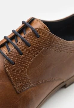 Pier One Leather - Veterschoenen - Camel 13 Pier One Leather - Veterschoenen - Camel -Pier One 716155b914ba4635bc2e0b673dc3a912