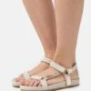 Pier One Leather - Sandalen - Beige 2 Pier One Leather - Sandalen - Beige -Pier One 760e88b5744641bfbcf56352633f0837
