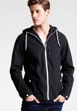 Pier One Lichte Jas - Black