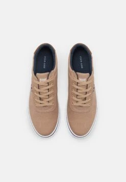 Pier One Unisex - Sneakers Laag - Brown 11 Pier One Unisex - Sneakers Laag - Brown -Pier One 7d0e03f81ec4445f97d02853a1d99068