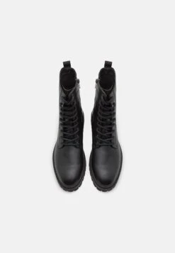 Pier One Veterboots - Black 10 Pier One Veterboots - Black -Pier One 7ee20483976f44939287fcf1cbc9d4b6
