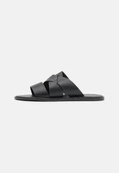 Pier One Muiltjes - Black