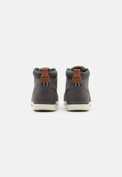 Pier One Sneakers Hoog - Grey 10 Pier One Sneakers Hoog - Grey -Pier One 8187e255ac81499db1198c4efca7cc2d