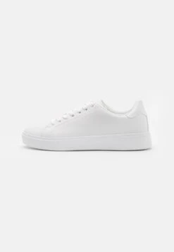 Bestsellers 15 Pier One Unisex - Sneakers Laag - White