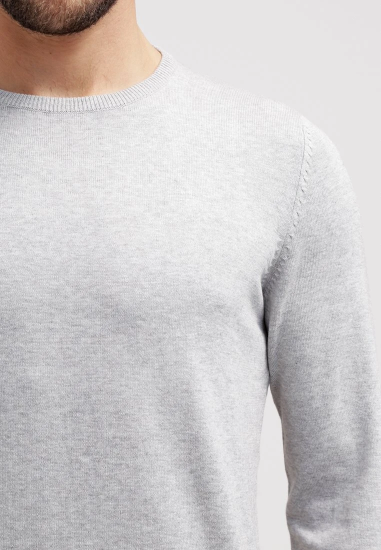 Pier One Basic Crewneck - Trui - Light Grey 6 Pier One Basic Crewneck - Trui - Light Grey - Afbeelding 4