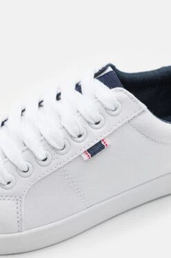 Pier One Sneakers Laag - White 13 Pier One Sneakers Laag - White -Pier One 8c95685700f845bf82458695fc2d40fb