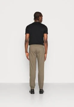 Pier One Broek - Olive 9 Pier One Broek - Olive -Pier One 91589d7f3b2f42a8847d405c68892ca2