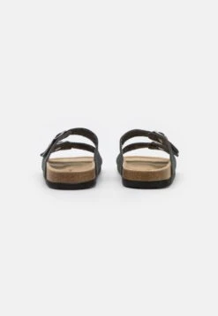 Pier One Leather Unisex - Pantoffels - Dark Grey 10 Pier One Leather Unisex - Pantoffels - Dark Grey -Pier One 92093388ab124f219ba0df294f82bab7