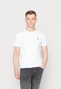 Pier One 5 Pack - T-Shirt Basic - White/Green/Bordeaux/Black/Beige 15 Pier One 5 Pack - T-Shirt Basic - White/Green/Bordeaux/Black/Beige -Pier One 936a0b661f614d6682dd46a0c78ae272